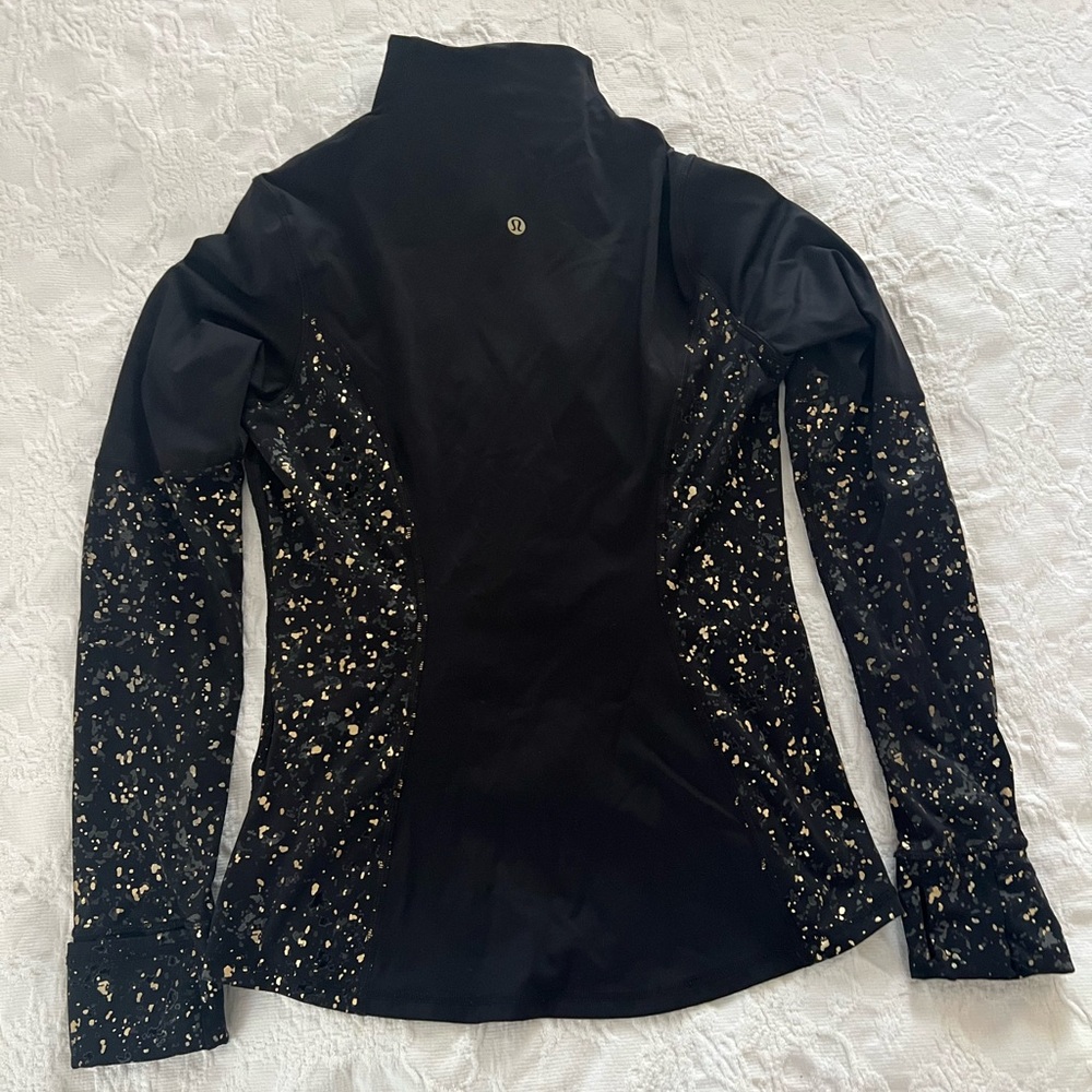 Lululemon Jacket - Picture 5 of 6